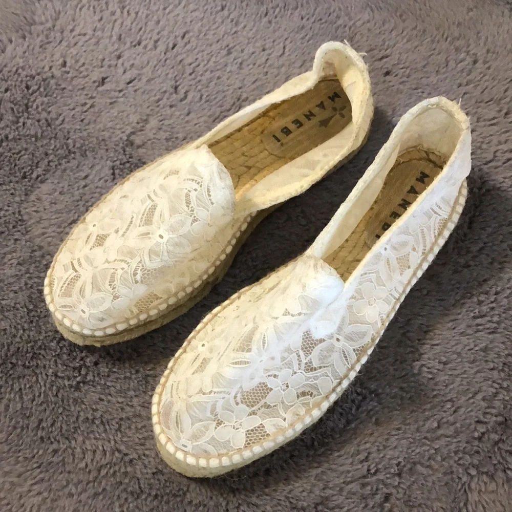 Manebi white lace
